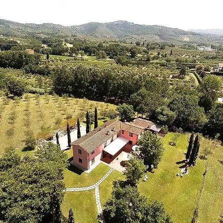 Agriturismo Tenuta Il Vallone Farm stay *